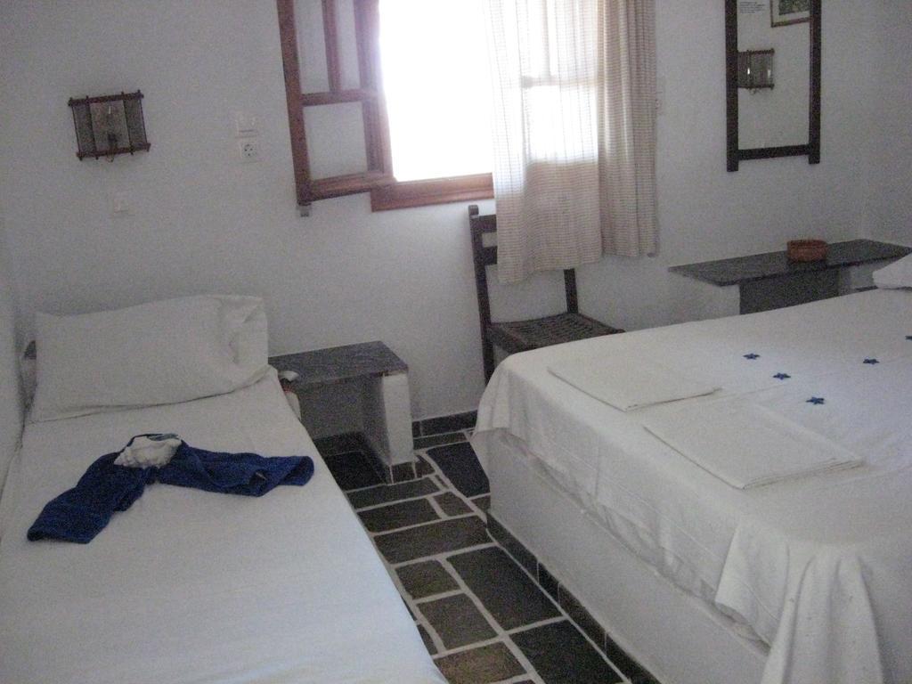 Pension Irini-Vicky Chora Exterior foto